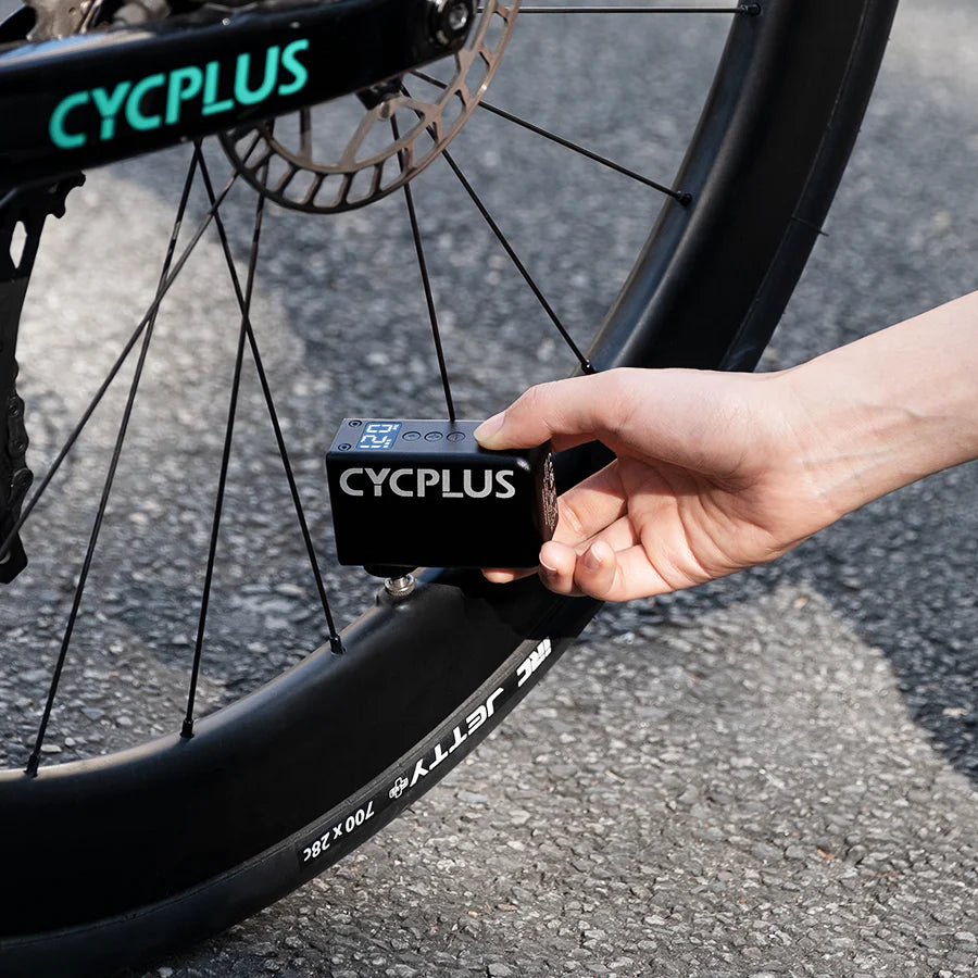 CYCPLUS AS2 Pro Tiny Electric Bike Pump Inflating Tyre