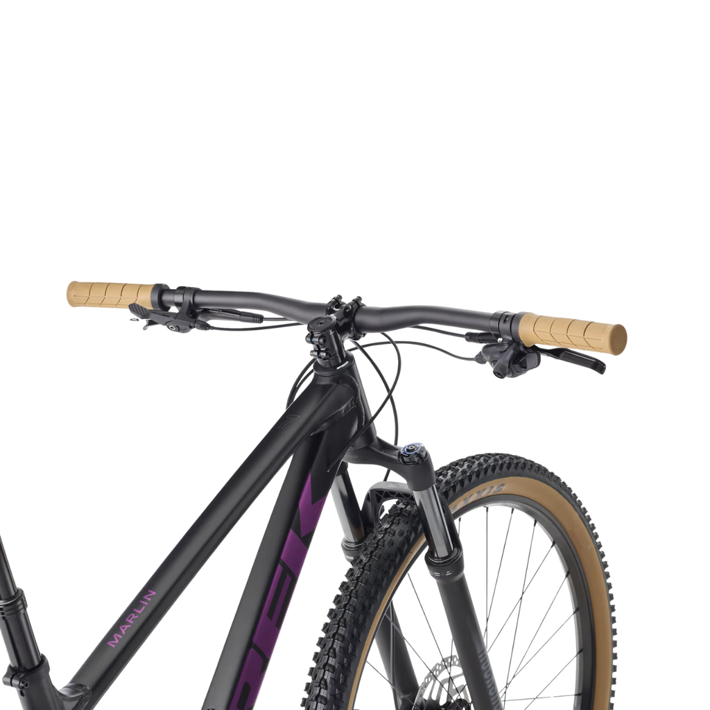 Trek Marlin 7 Gen 3 -  Matte Dark Web/Clear Gloss