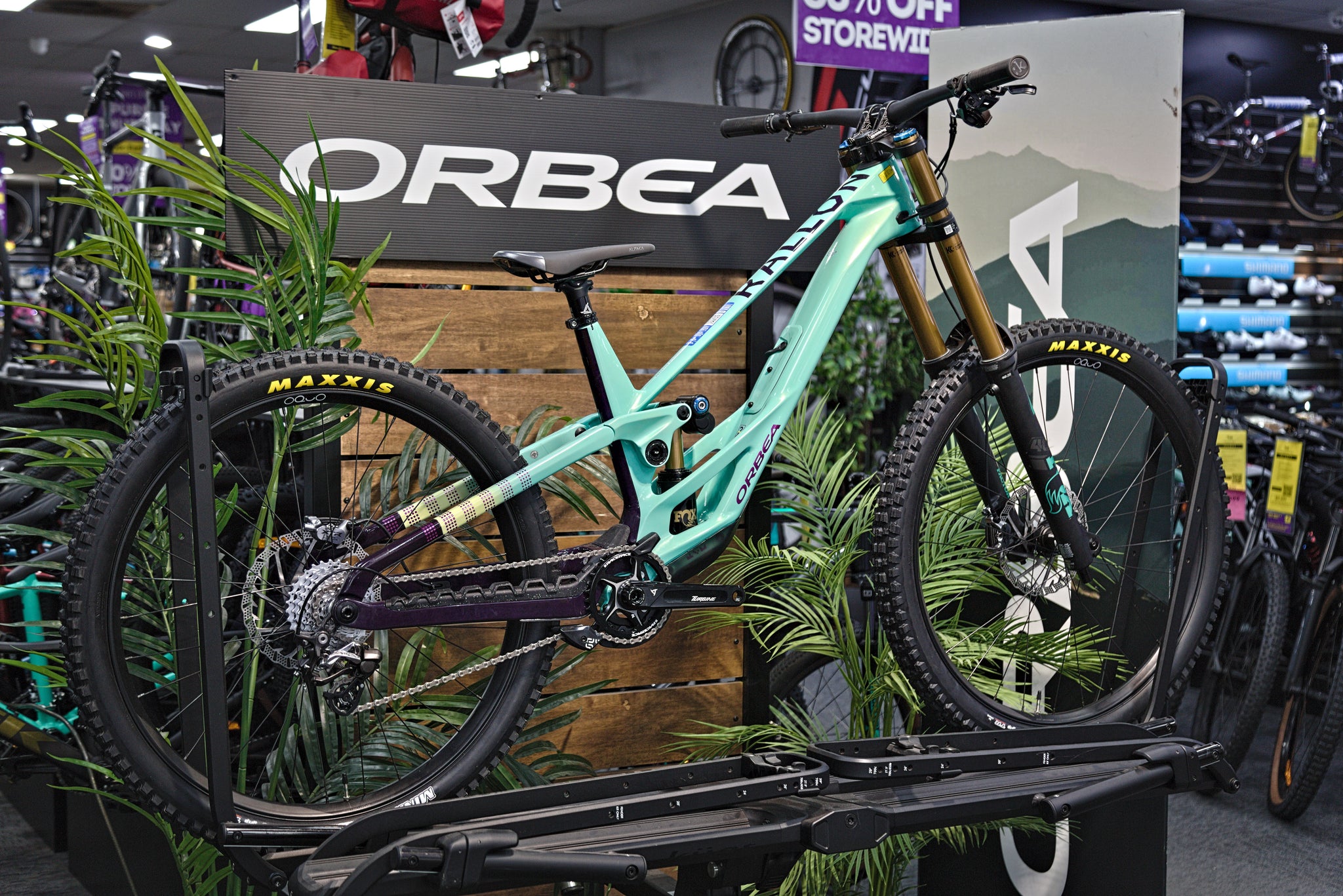 orbea mountainbike carbon Rallon D-LTD Downhill Mountain Bike Bikesports Bernd Holzer Royal/Grey Color:PBLUE428 Light Without Limits Lightweight