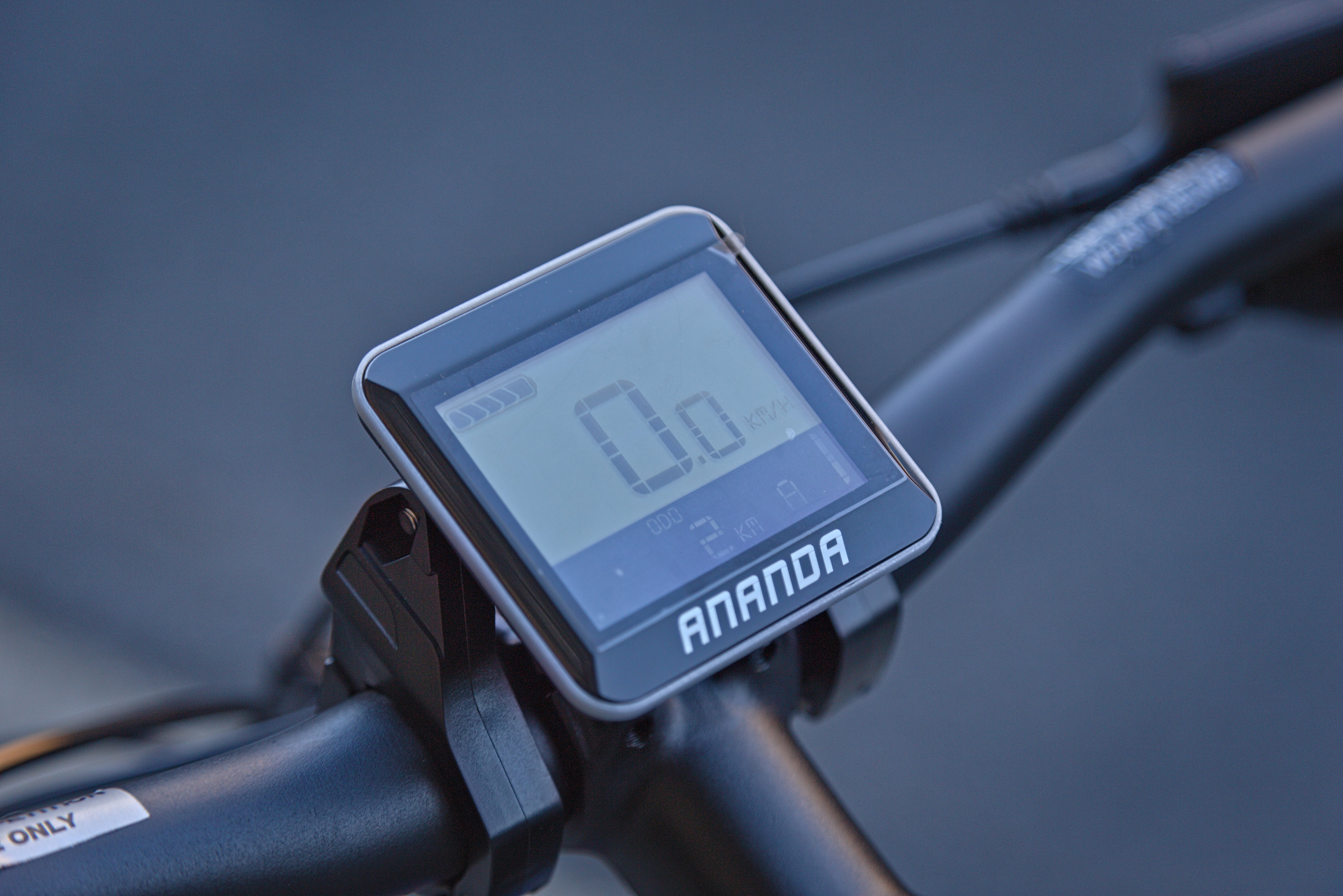 ananda display e bike Shogun eMetro+ Electric Hybrid Bike