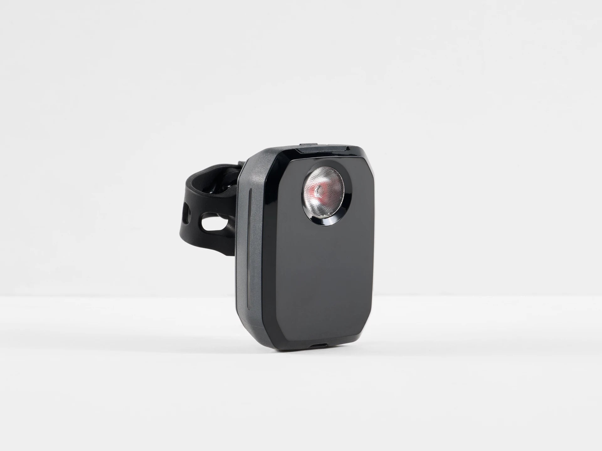 Trek CarBack Radar - 90 Lumens - Rear Light – bikes.com.au Trek CarBack Radar - 90 Lumens - Rear Light – bikes.com.au
