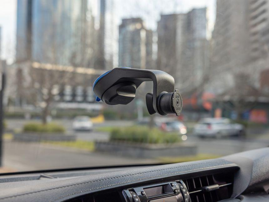 Quad Lock Car Mount V5 – - Main Image